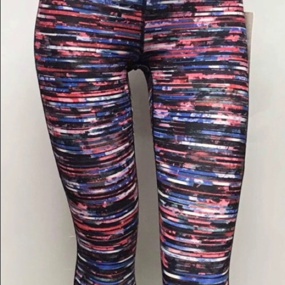 Lululemon Train Times 7/8 Pant 25"